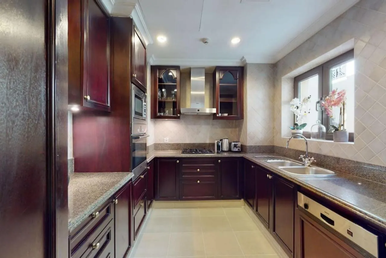 דירה דובאי Al Tajer, Core C, Souk Al Bahar - Charming Two Bedroom